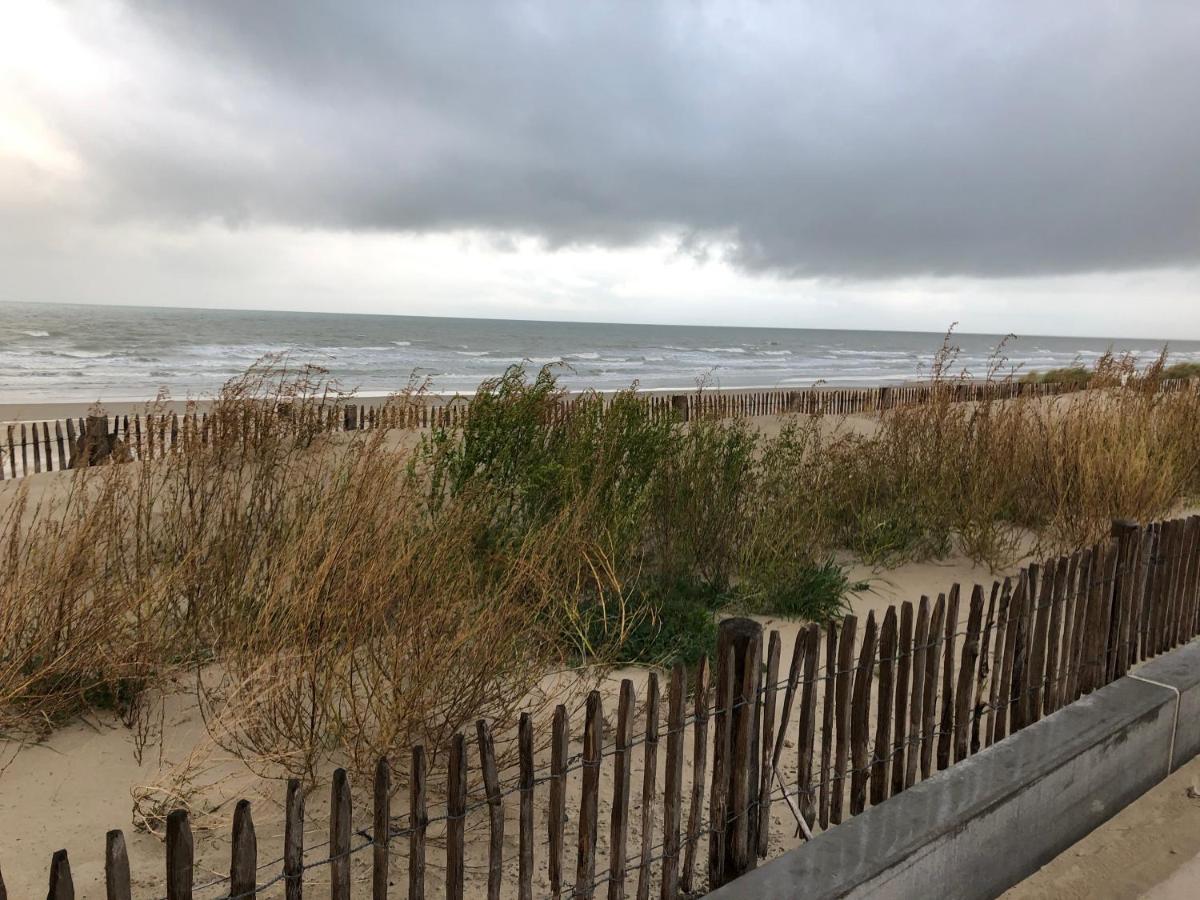 Appartement Sur La Plage De Malo Les Bains Vue Mer Dunkirk ภายนอก รูปภาพ