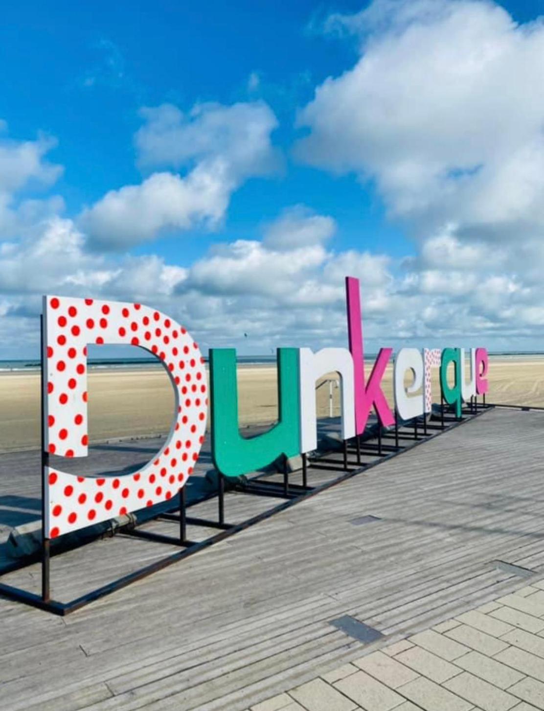 Appartement Sur La Plage De Malo Les Bains Vue Mer Dunkirk ภายนอก รูปภาพ