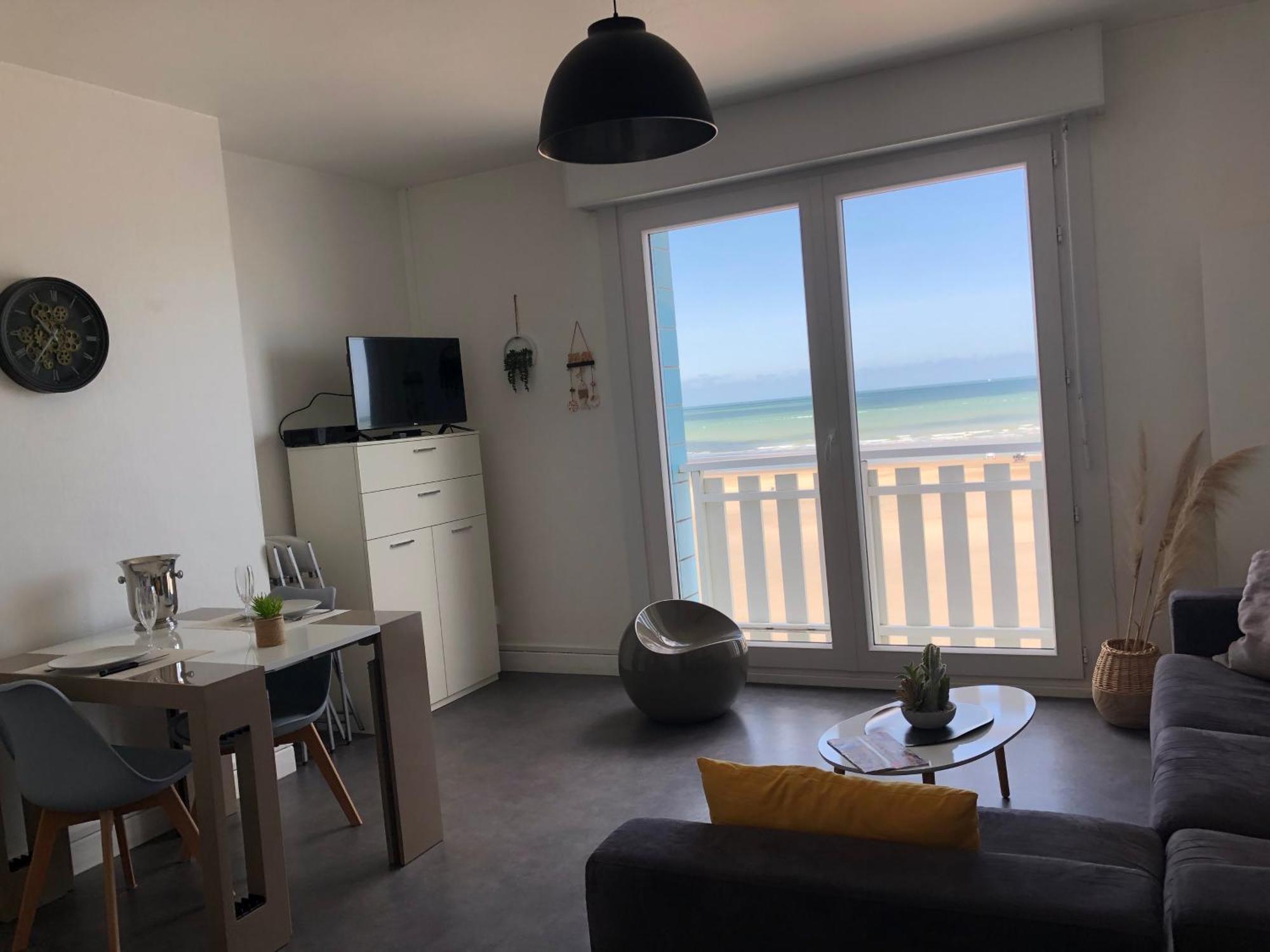 Appartement Sur La Plage De Malo Les Bains Vue Mer Dunkirk ภายนอก รูปภาพ